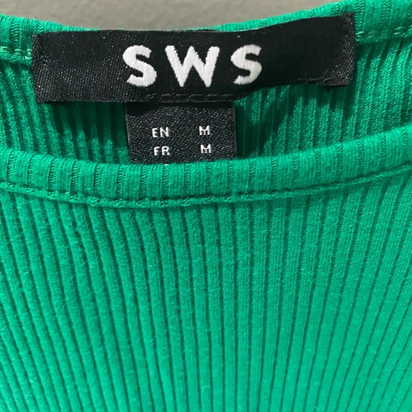 Green Women’s Ribbed Tank Top - Picture 3 of 3